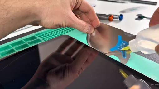 apple-ipad-11-a16-display-glas-reparatur-öffnen-isopropanol